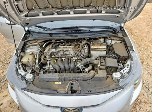5YFEPRAE5LP111315 2020 TOYOTA COROLLA Silver Rear interior view