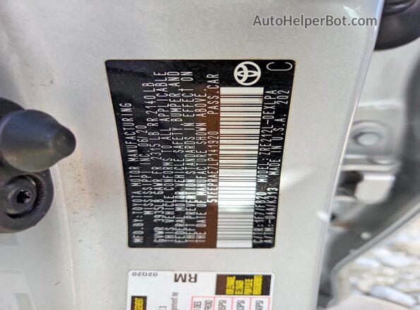 5YFEPRAE7LP141920 2020 TOYOTA COROLLA Silver Vista del compartimento del motor