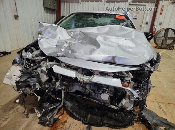 5YFEPRAE9LP119353 2020 TOYOTA COROLLA Silver Widok tylnych siedzeń
