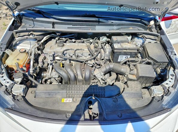 5YFEPRAE9LP139179 2020 TOYOTA COROLLA White Widok wnętrza z tyłu