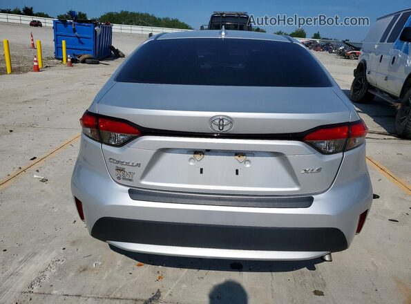 5YFFPMAE0MP191244 2021 TOYOTA COROLLA Silver უკანა ხედი