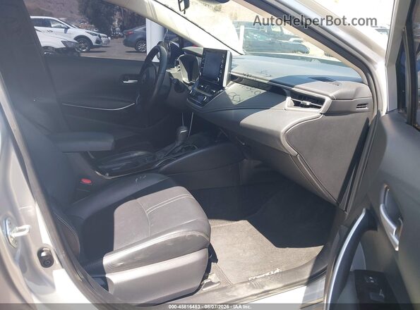 5YFFPRAE0LP134053 2020 TOYOTA COROLLA Silver Вид салону спереду