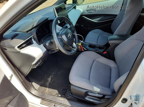 5YFP4MCE1SP237168 2025 TOYOTA COROLLA White Front interior view