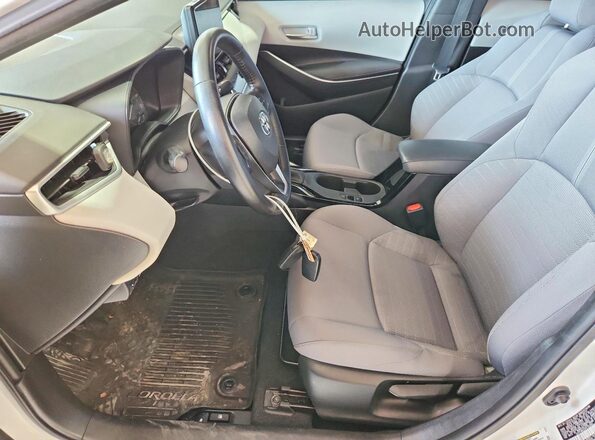5YFP4MCE6PP152964 2023 TOYOTA COROLLA White Vista interior delantera