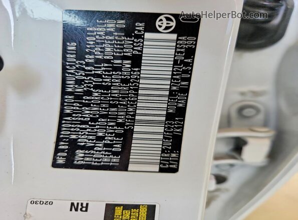 5YFP4MCE6PP152964 2023 TOYOTA COROLLA White Vista del compartimento del motor