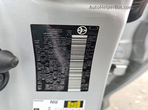 5YFP4MCE8PP166672 2023 TOYOTA COROLLA Silver Vista del compartimento del motor