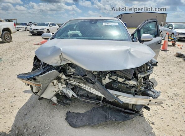 5YFS4MCE0MP089107 2021 TOYOTA COROLLA Silver Rear interior view