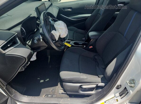 5YFS4MCE2NP101288 2022 TOYOTA COROLLA Белый Вид салона спереди
