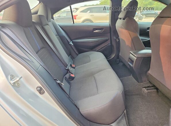 5YFS4MCE2NP127857 2022 TOYOTA COROLLA Silver Вид задніх сидінь