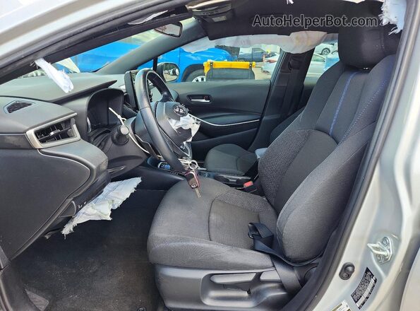 5YFS4MCE2NP129916 2022 TOYOTA COROLLA Серебряный Вид салона спереди