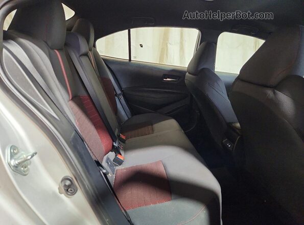 5YFS4MCE2RP209058 2024 TOYOTA COROLLA Silver Rear seats view