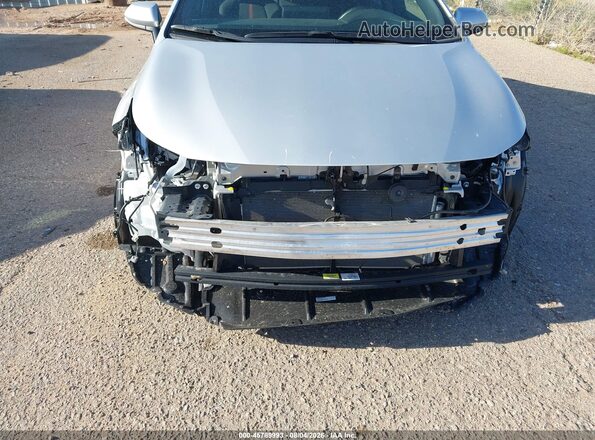 5YFS4MCE2TP259076 2026 TOYOTA COROLLA Silver Widok z przodu