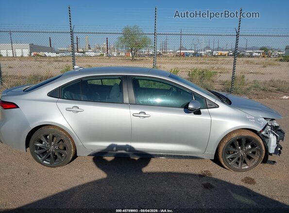 5YFS4MCE2TP259076 2026 TOYOTA COROLLA Silver Widok wnętrza 360 stopni