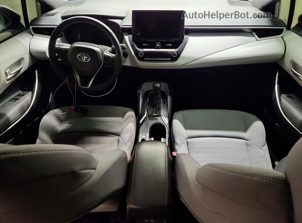 5YFS4MCE3SP227896 2025 TOYOTA COROLLA Silver წინა პანელის ხედი