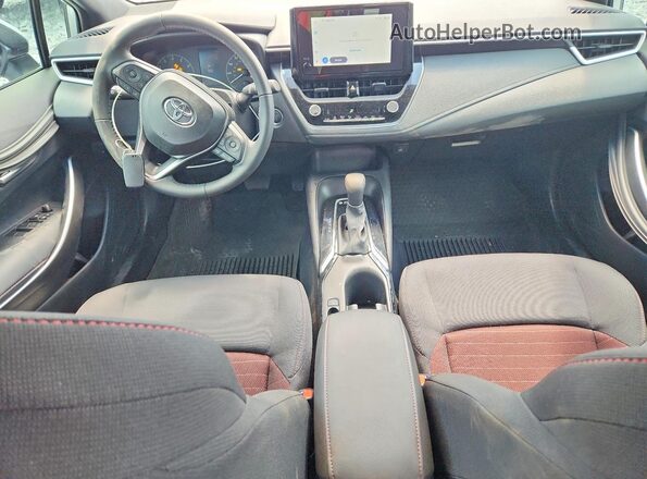 5YFS4MCE3SP240907 2025 TOYOTA COROLLA Silver Vista del salpicadero
