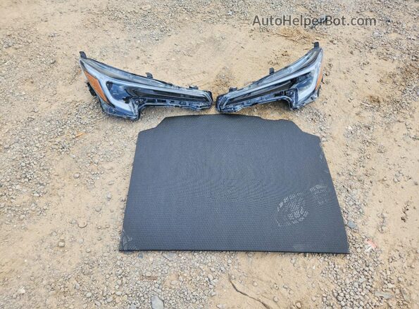5YFS4MCE4TP280513 2026 TOYOTA COROLLA Белый Вид подкапотного пространства
