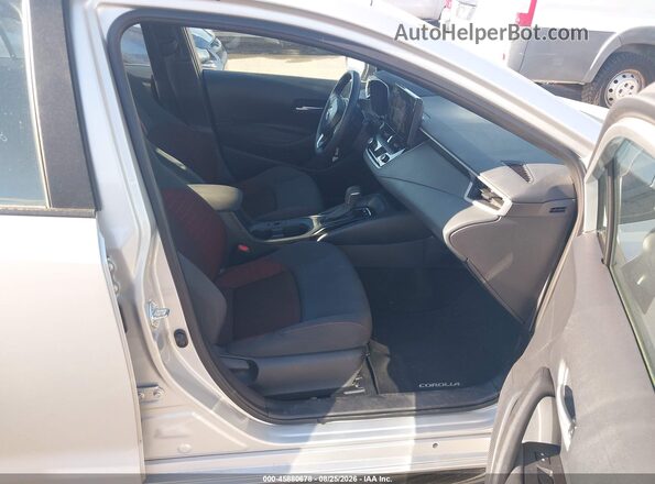 5YFS4MCE5TP258701 2026 TOYOTA COROLLA Silver Вид салону спереду
