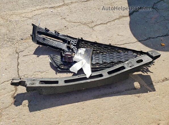 5YFS4MCE7TP263107 2026 TOYOTA COROLLA Угольный Вид подкапотного пространства