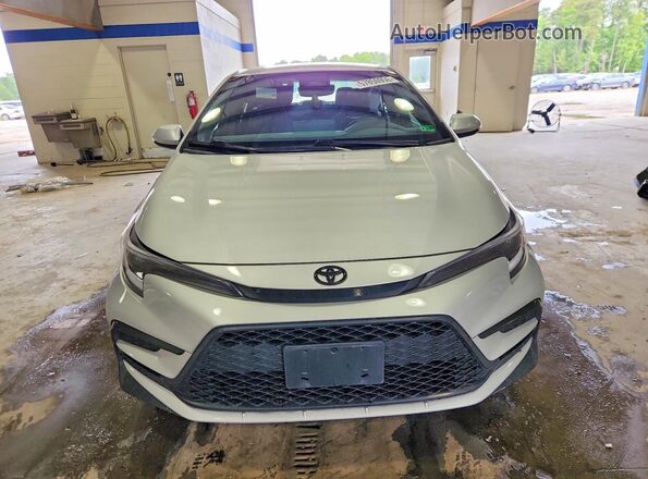 5YFS4MCE8SP227313 2025 TOYOTA COROLLA Silver Front view