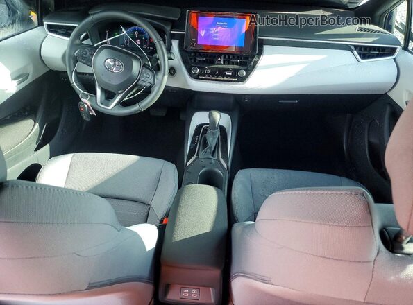 5YFS4MCE8TP265383 2026 TOYOTA COROLLA Blue Dashboard view