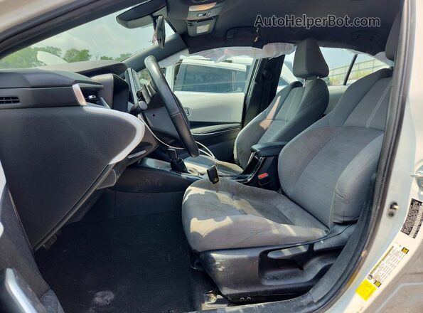 5YFS4MCE9MP079840 2021 TOYOTA COROLLA White Front interior view