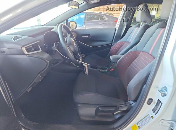 5YFS4MCE9SP236943 2025 TOYOTA COROLLA Белый Вид салона спереди