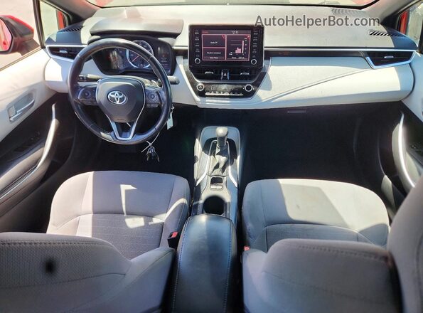 5YFS4RCE3LP035652 2020 TOYOTA COROLLA Красный Вид панели приборов