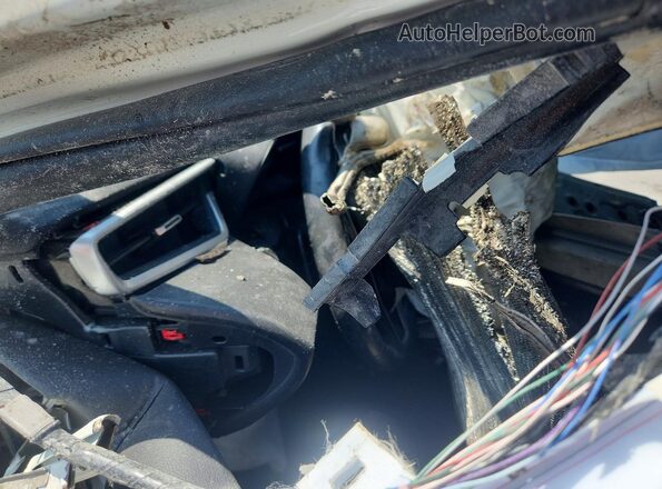 5YFS4RCE8LP051281 2020 TOYOTA COROLLA White Սարքավորումների վահանակի տեսք