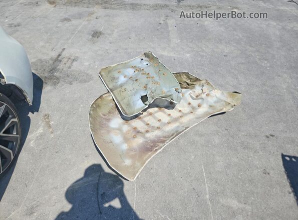5YFS4RCE8LP051281 2020 TOYOTA COROLLA White Շարժիչի բաժամունքի տեսք