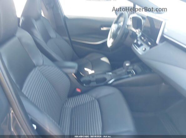 5YFT4MCE2RP208853 2024 TOYOTA COROLLA Серый Вид салона спереди