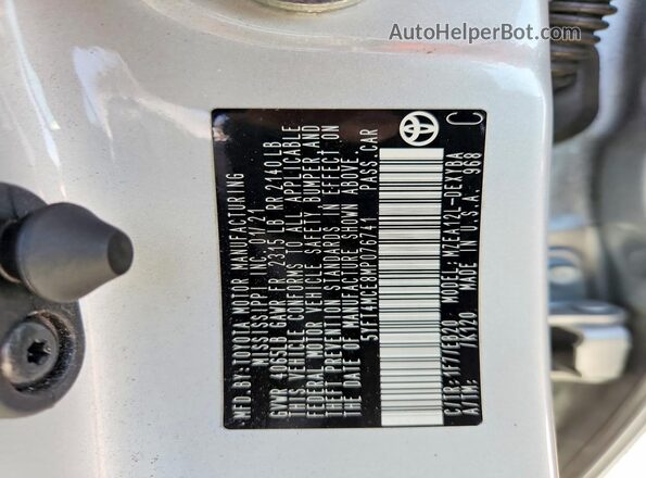 5YFT4MCE8MP076741 2021 TOYOTA COROLLA Silver Vista del compartimento del motor
