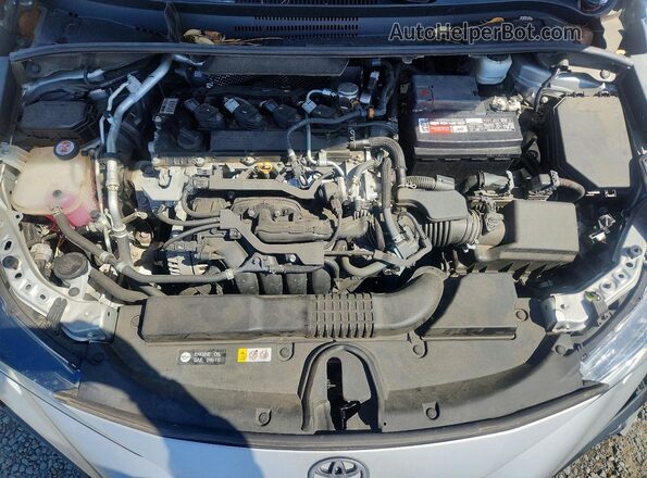 5YFT4MCE8MP076741 2021 TOYOTA COROLLA Silver Vista interior trasera