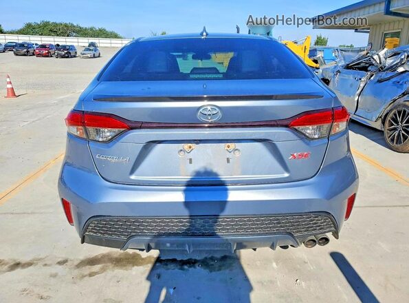 5YFT4RCE4LP037351 2020 TOYOTA COROLLA Серебряный Вид сзади