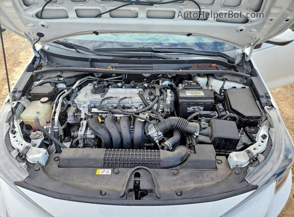 5YFVPRAE0LP141466 2020 TOYOTA COROLLA White Widok wnętrza z tyłu
