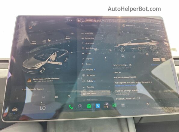 5YJ3E1EA0SF041609 2025 TESLA MODEL Gray Widok zestawu wskaźników