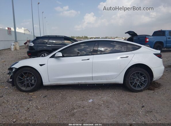 5YJ3E1EA1NF160581 2022 TESLA MODEL 3 White Widok wnętrza 360 stopni