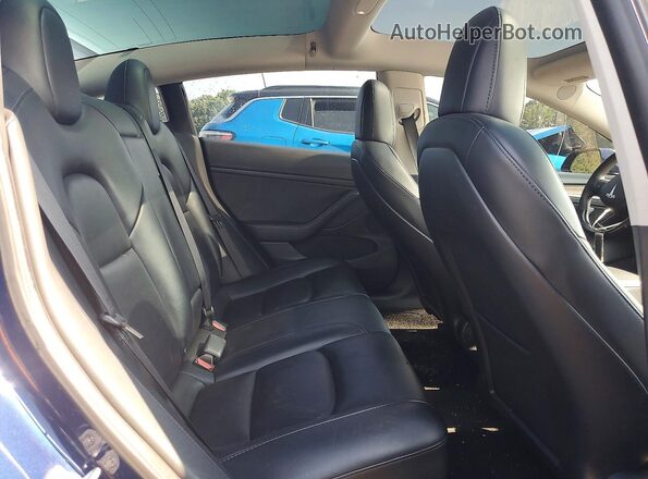 5YJ3E1EA1PF446675 2023 TESLA MODEL Blue Vista de los asientos traseros