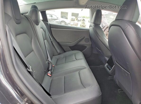 5YJ3E1EA1RF773550 2024 TESLA MODEL Gray Հետևի նստատեղերի տեսք