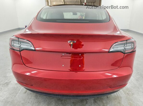 5YJ3E1EA2JF045675 2018 TESLA MODEL Красный Вид сзади