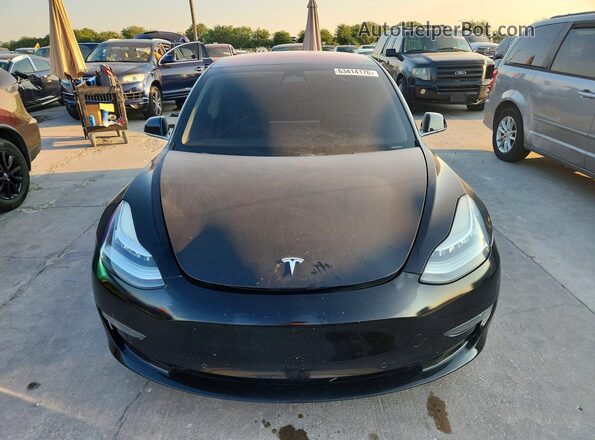 5YJ3E1EA2JF172376 2018 TESLA MODEL Black Front view