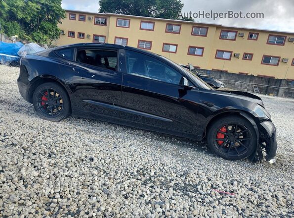 5YJ3E1EA2NF187675 2022 TESLA MODEL Черный Передняя правая четверть
