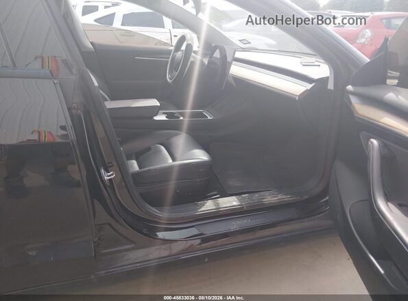 5YJ3E1EA2PF471066 2023 TESLA MODEL 3 Черный Вид салона спереди