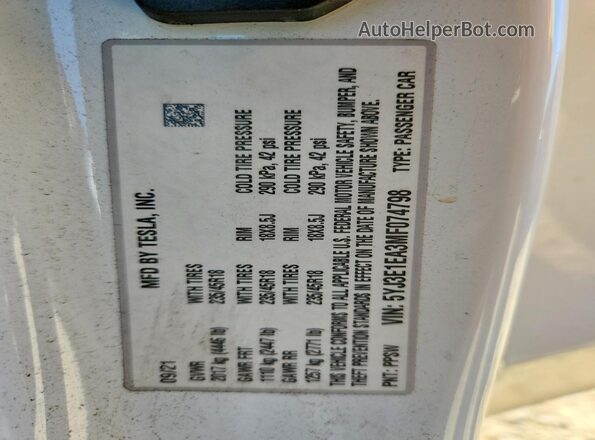 5YJ3E1EA3MF074798 2021 TESLA MODEL White ძრავის განყოფილების ხედი