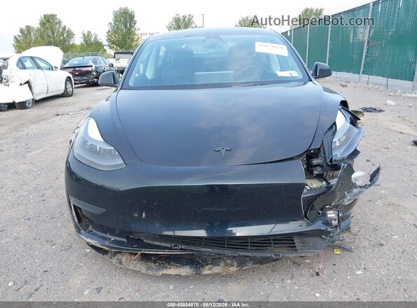 5YJ3E1EA3PF579440 2023 TESLA MODEL 3 Черный Вид панели приборов