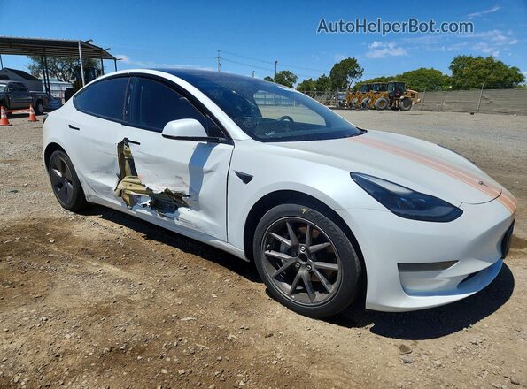 5YJ3E1EA5MF976286 2021 TESLA MODEL Белый Передняя правая четверть