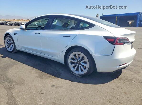 5YJ3E1EA5NF373582 2022 TESLA MODEL White Tył lewy