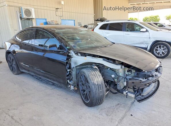 5YJ3E1EA5RF856138 2024 TESLA MODEL Black Передня права чверть