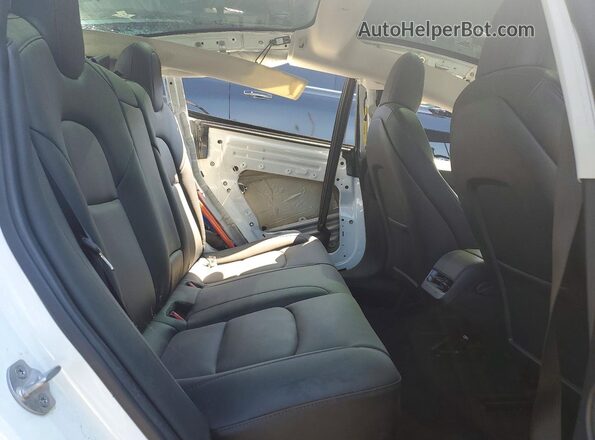 5YJ3E1EA6NF242550 2022 TESLA MODEL White Rear seats view