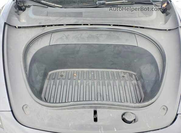 5YJ3E1EA6RF766108 2024 TESLA MODEL Black Widok wnętrza z tyłu