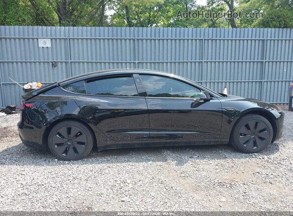 5YJ3E1EA6SF042070 2025 TESLA MODEL 3 Black Rear interior view